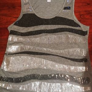Women's size Large grey/black/silver tank